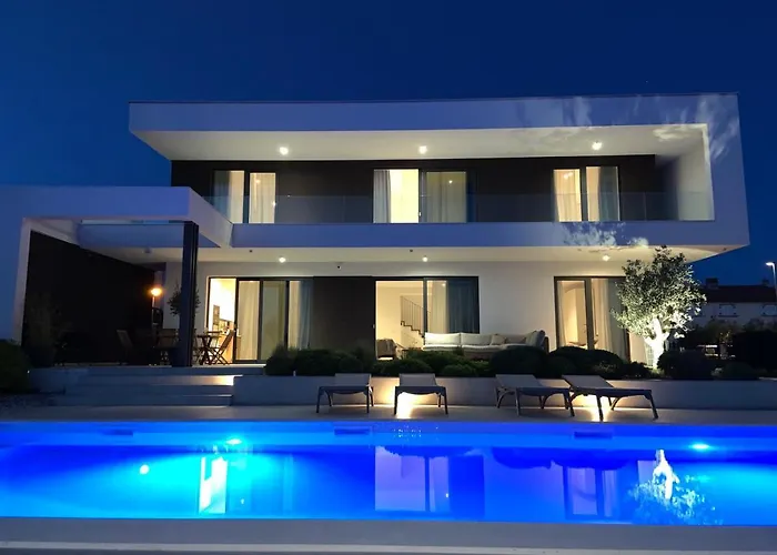 Sealine Villa