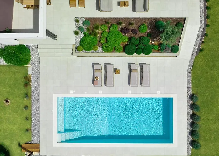 Villa Sealine Póla