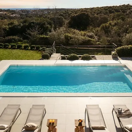 Villa Sealine