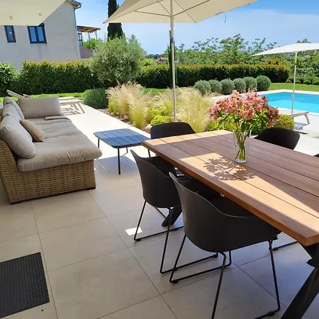 Villa Sealine Pula